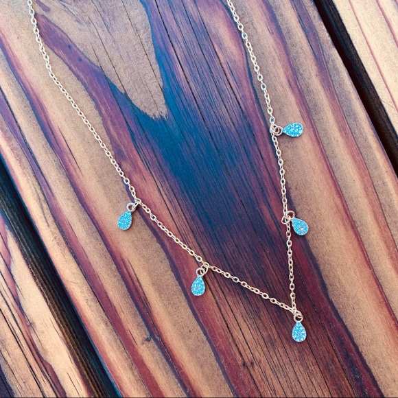 Jupiter GOLD Crystal Choker GIFT Box - Picture 2 of 4